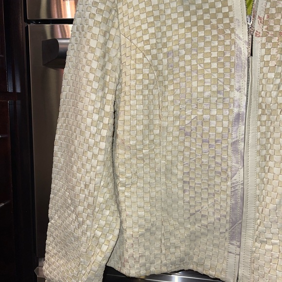 Sage green genuine leather St. John jacket size medium - Picture 2 of 14